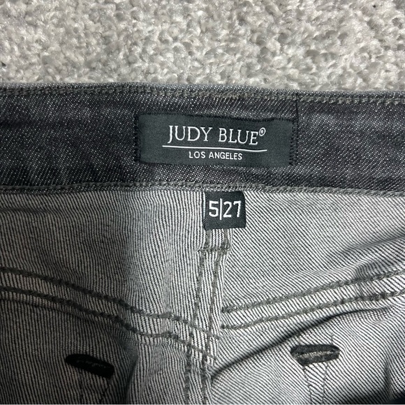 Judy Blue Jeans 5 27 Black Wash Boyfriend Fit Destroyed Bleach Splattered - Picture 6 of 9